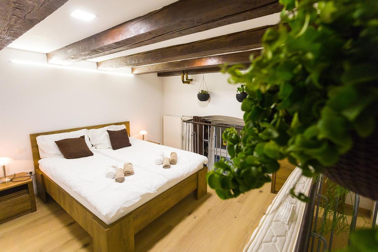 Sweet Getaway - & Parking Apartment *